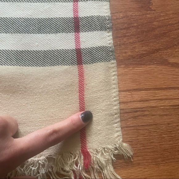 Burberry Classic Check Archive Beige With Equestrian Knight Scarf - Picture 10 of 14